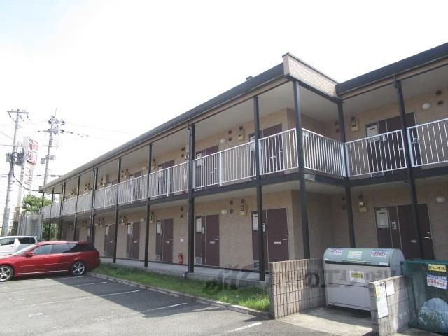 レオパレス寺嶋B