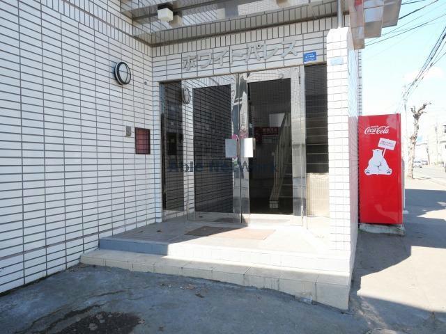 ホワイトパレス