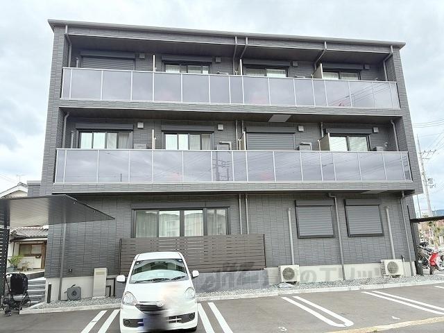シャーメゾンCH
