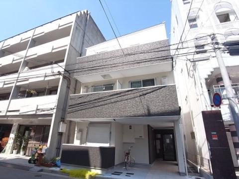 ロータスコートIII