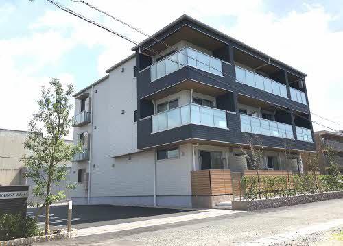 シャーメゾン ブラウ