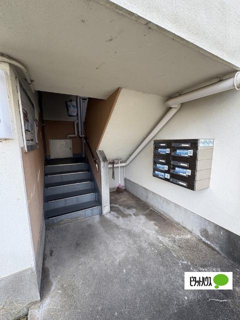 ビレッジハウス鳴滝19号棟