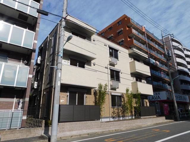 都営三田線 高島平駅 徒歩3分 3階建 築10年