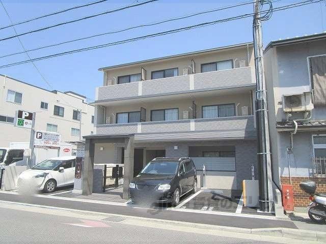 アメリ御所西