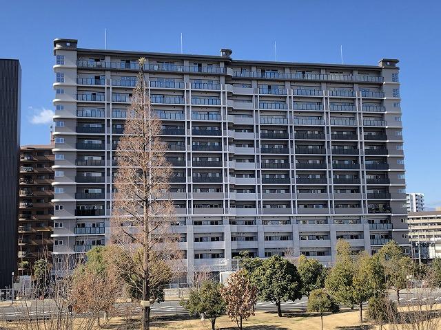 PARK AVENUE イースト