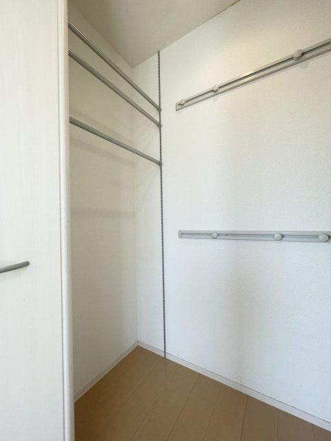 ＪＲ山陰本線 揖屋駅 徒歩16分 2階建 築17年