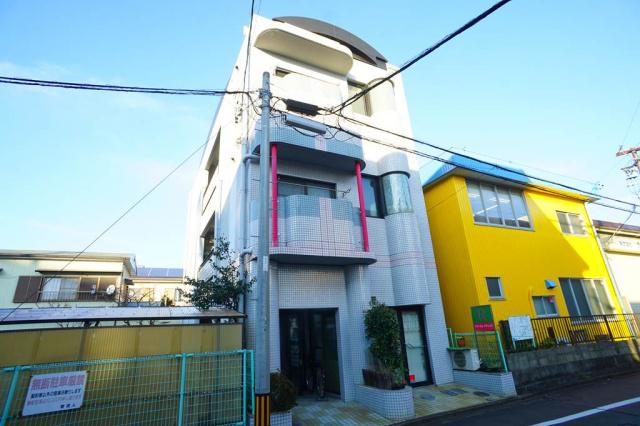 レリブ野口