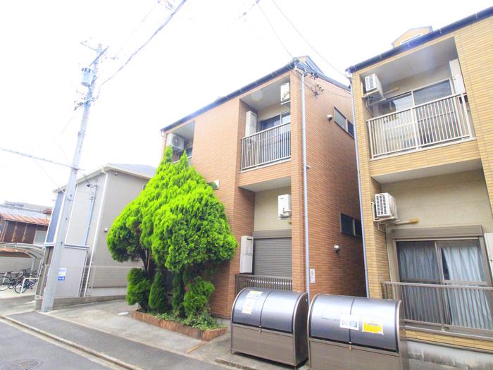 コンパートハウス本陣