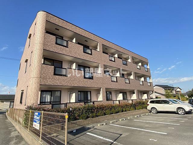 フィネスアヴェニール