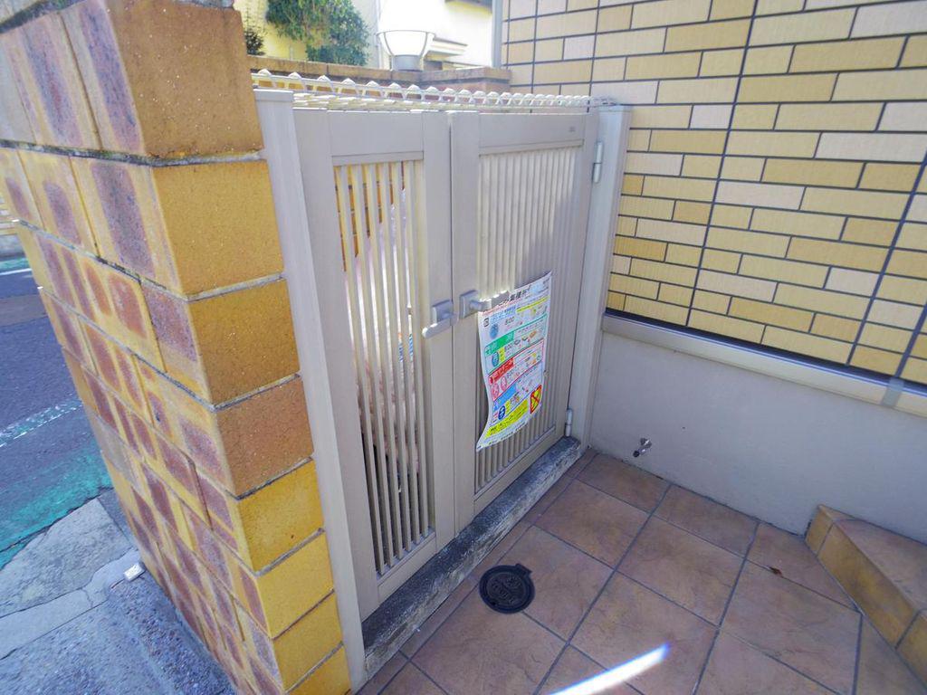ニューゼスト