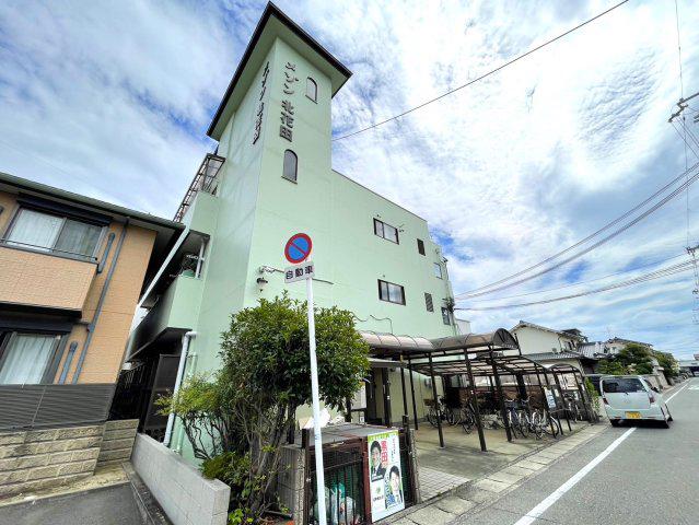 メゾン北花田