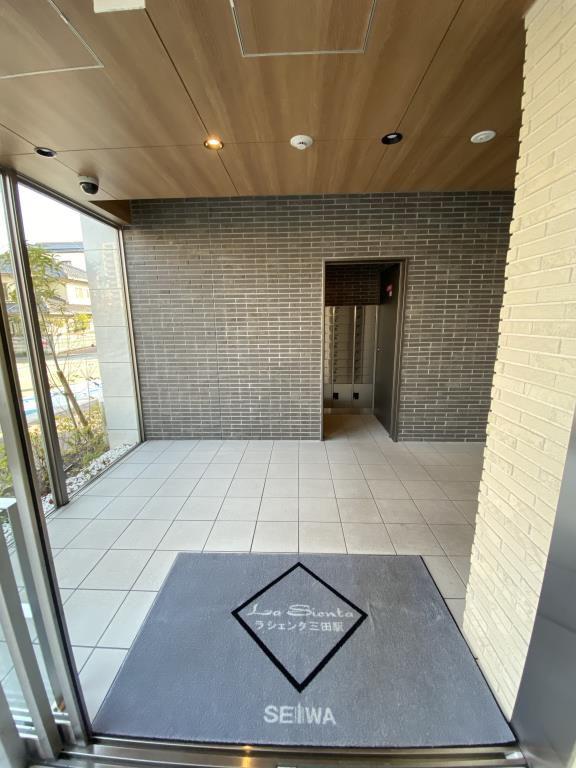ラ シェンタ 三田駅