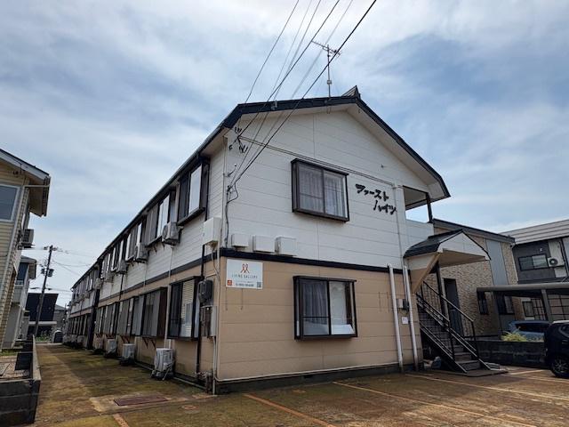 ファーストハイツA