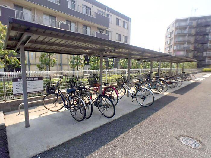 東武伊勢崎線 獨協大学前駅 徒歩15分 3階建 築15年