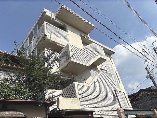 メゾンヤング(1K/3階)