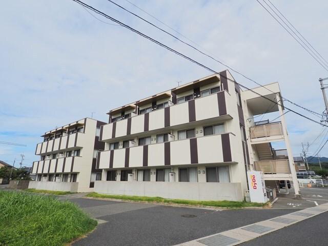 ロイヤルN 東棟