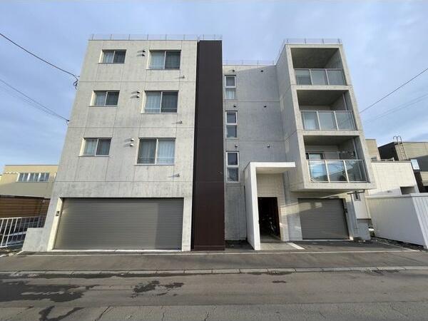 ルポール本通