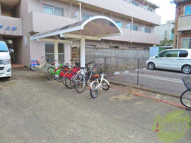 サンレモハイツ上杉A棟
