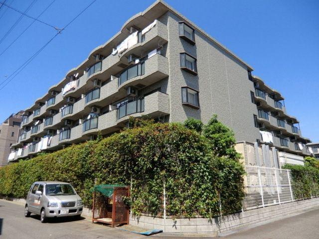 イーストパーク胡録台
