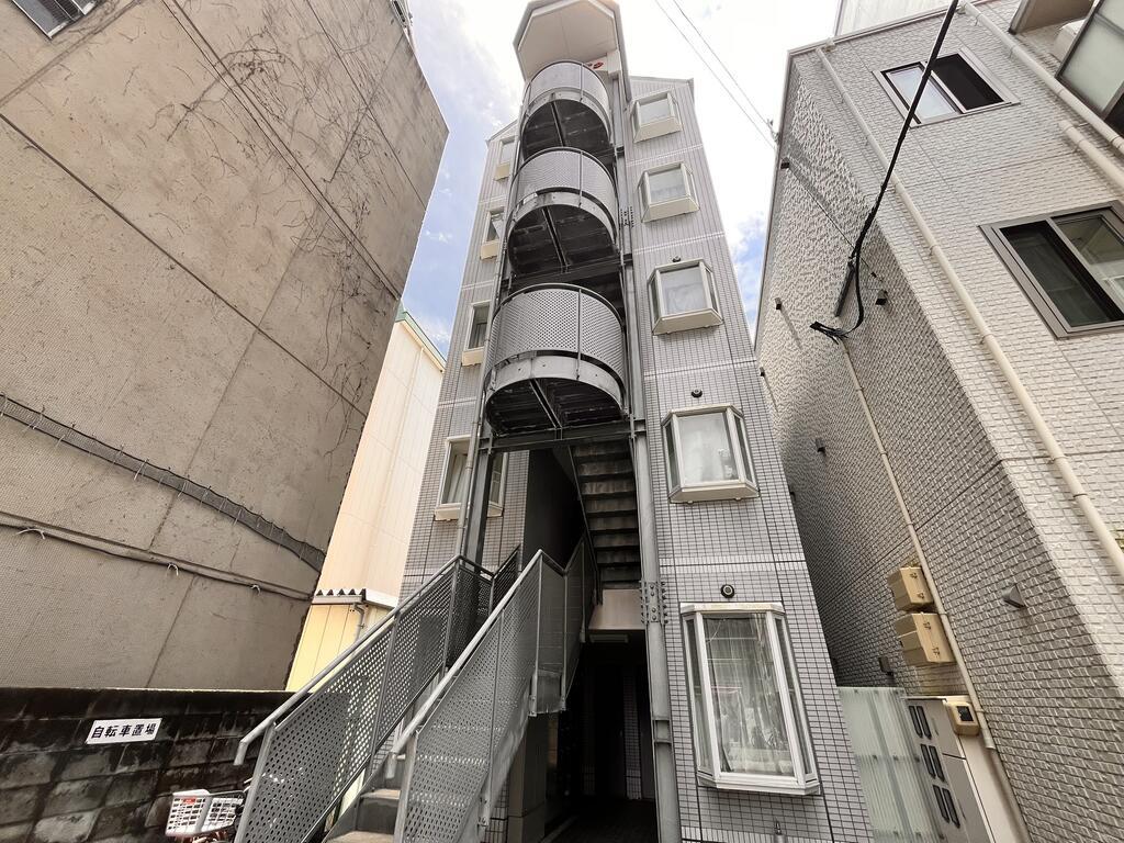 メゾンナバタ一番町