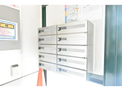 シェルターハウス(1K/2階)の外観写真