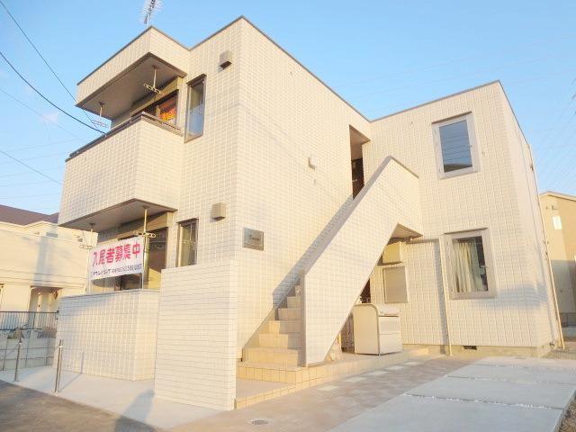 タストレア