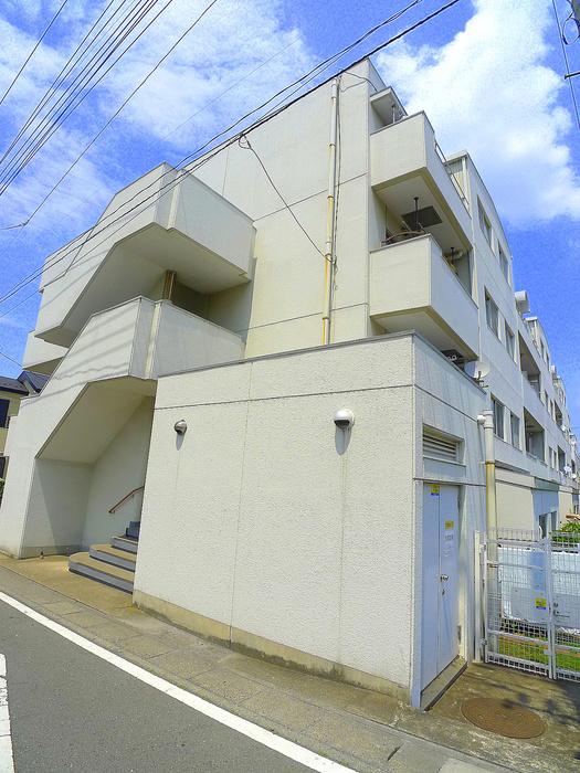 ヴィラ本町東