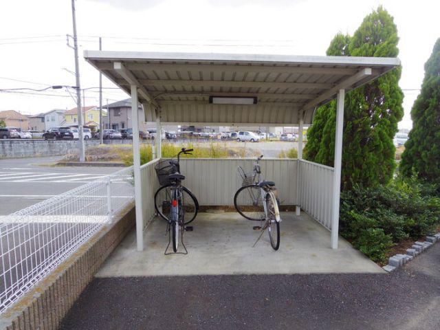 サウスコートB