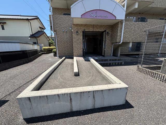 SUZU1イーストハウス