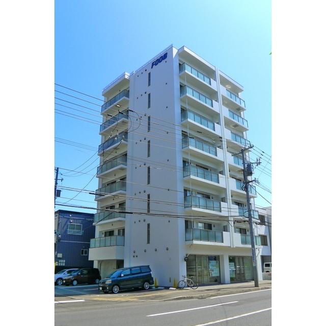 F008
