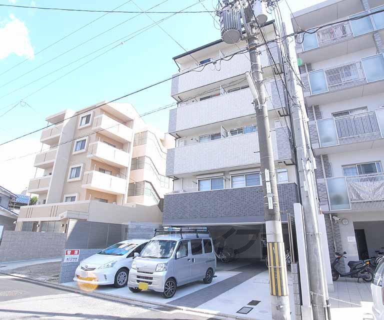 カルティエ・ラタン深草