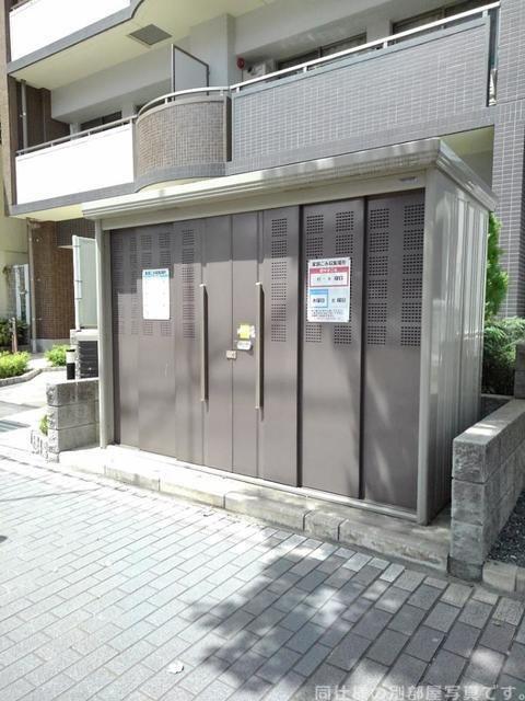 ラ・ペジーブル新町