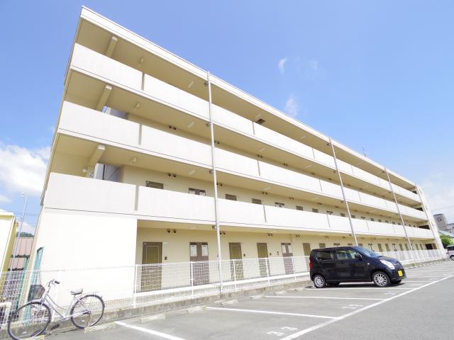 ロイヤルタケナカ