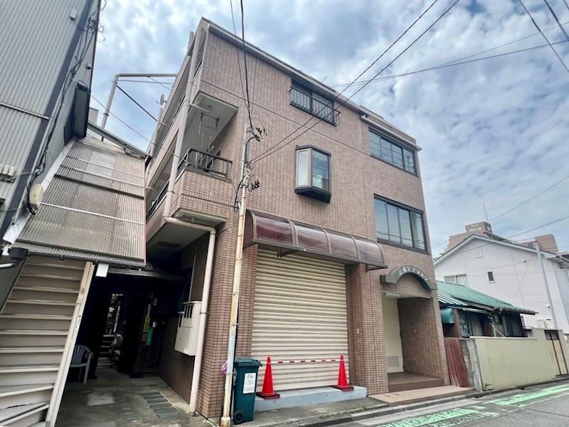 朋信マンション