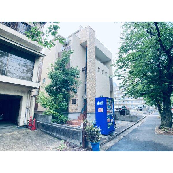 メゾンプレジール