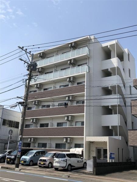 MEISON・DE・NAKASHIMA