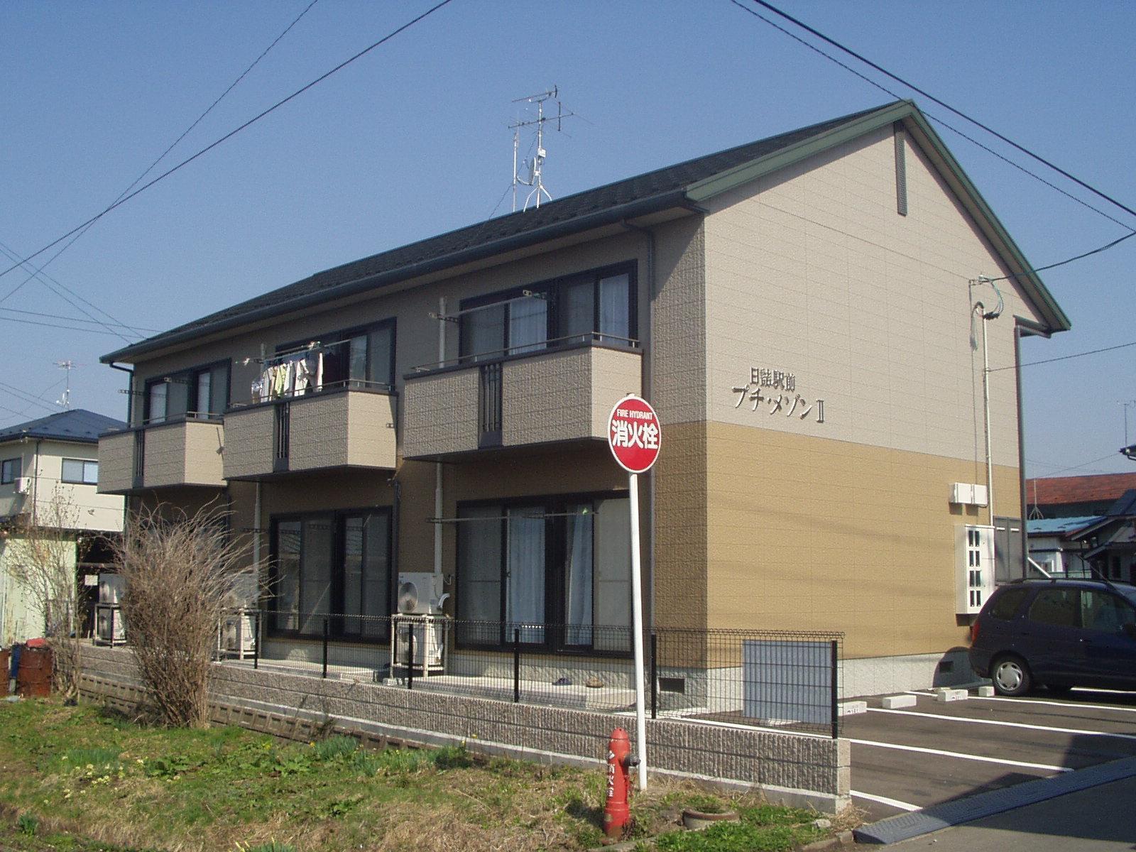 日詰駅前プチメゾンII