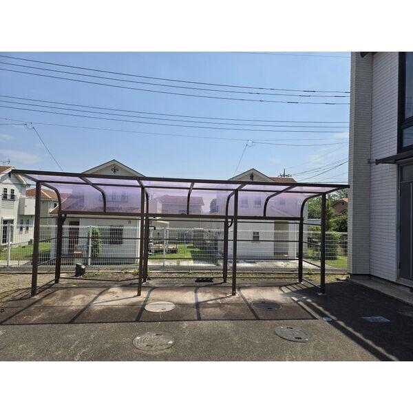 オリーブガーデン F棟