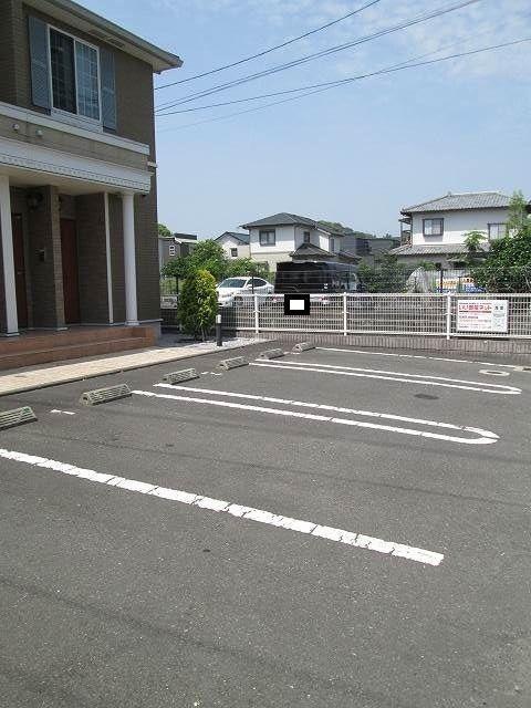エンブレイスA