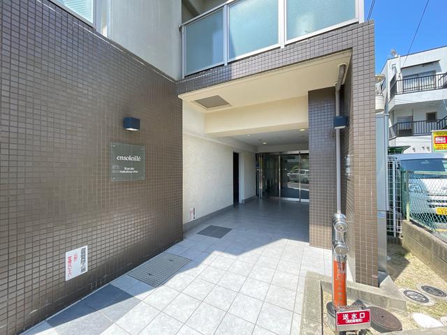 アンソレイユ茨木中津町