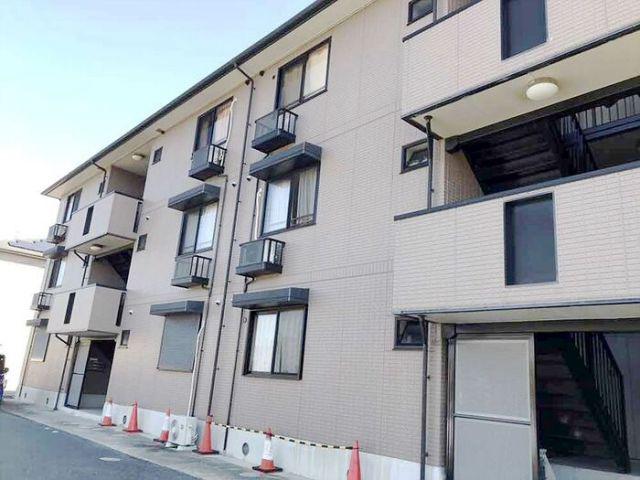 ロイヤルガーデン上牧B棟