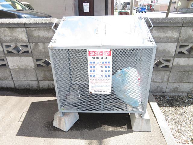 リバティ東郊