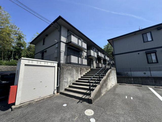 セジュールならやまII(2LDK/1階)
