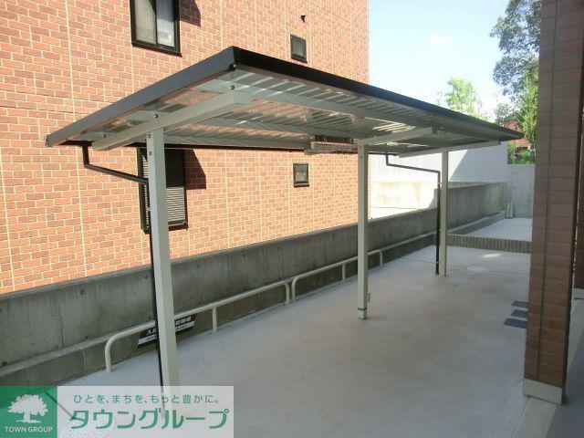 ロイヤルクレッセント西登戸 参
