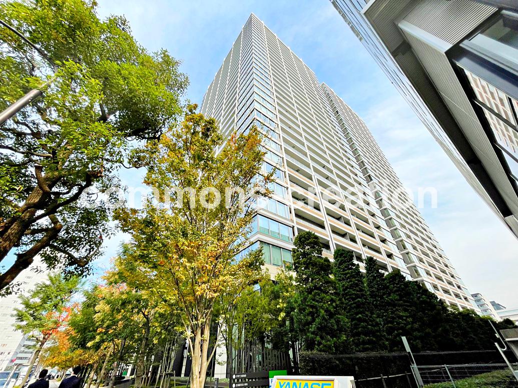 GLOBAL FRONT TOWER