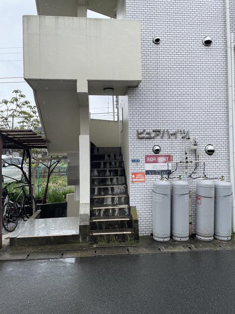 ラレーブ久地