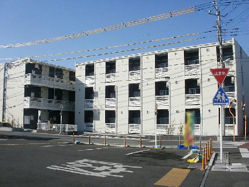 レオネクストサリーレIII