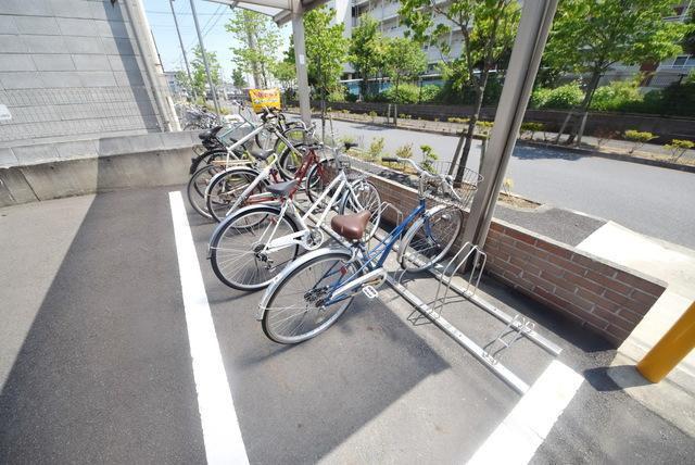 ハピネス六町