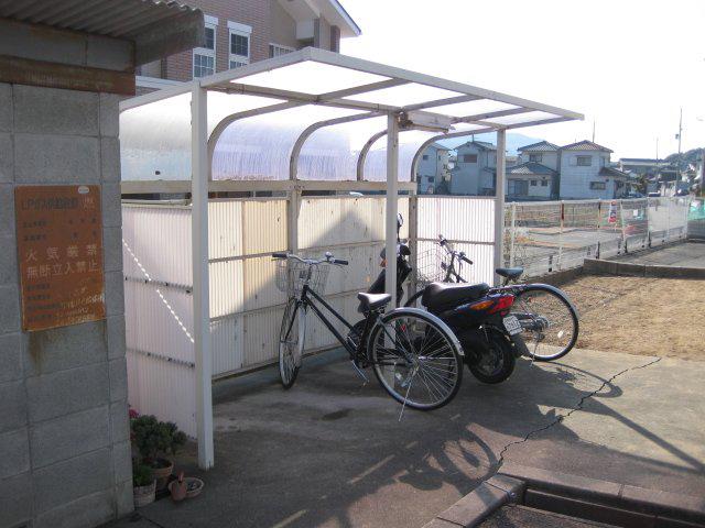 エステートピア国分寺 B棟