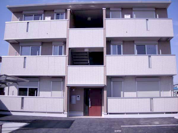 エヴァンタイユ羽衣